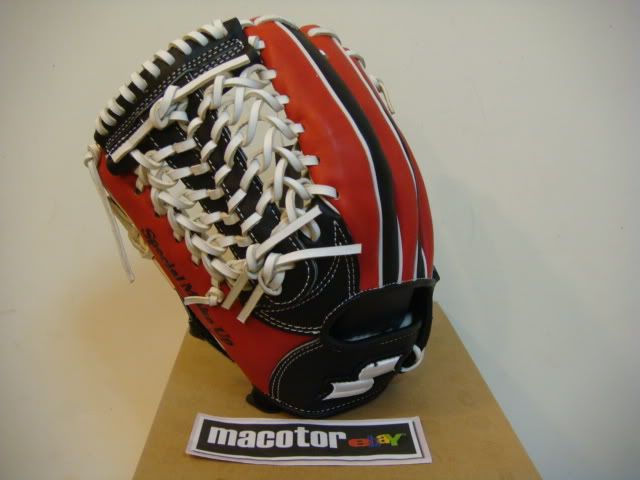 SSK Special Pro Classic 11.5 Infield Baseball Glove Black Red LHT 